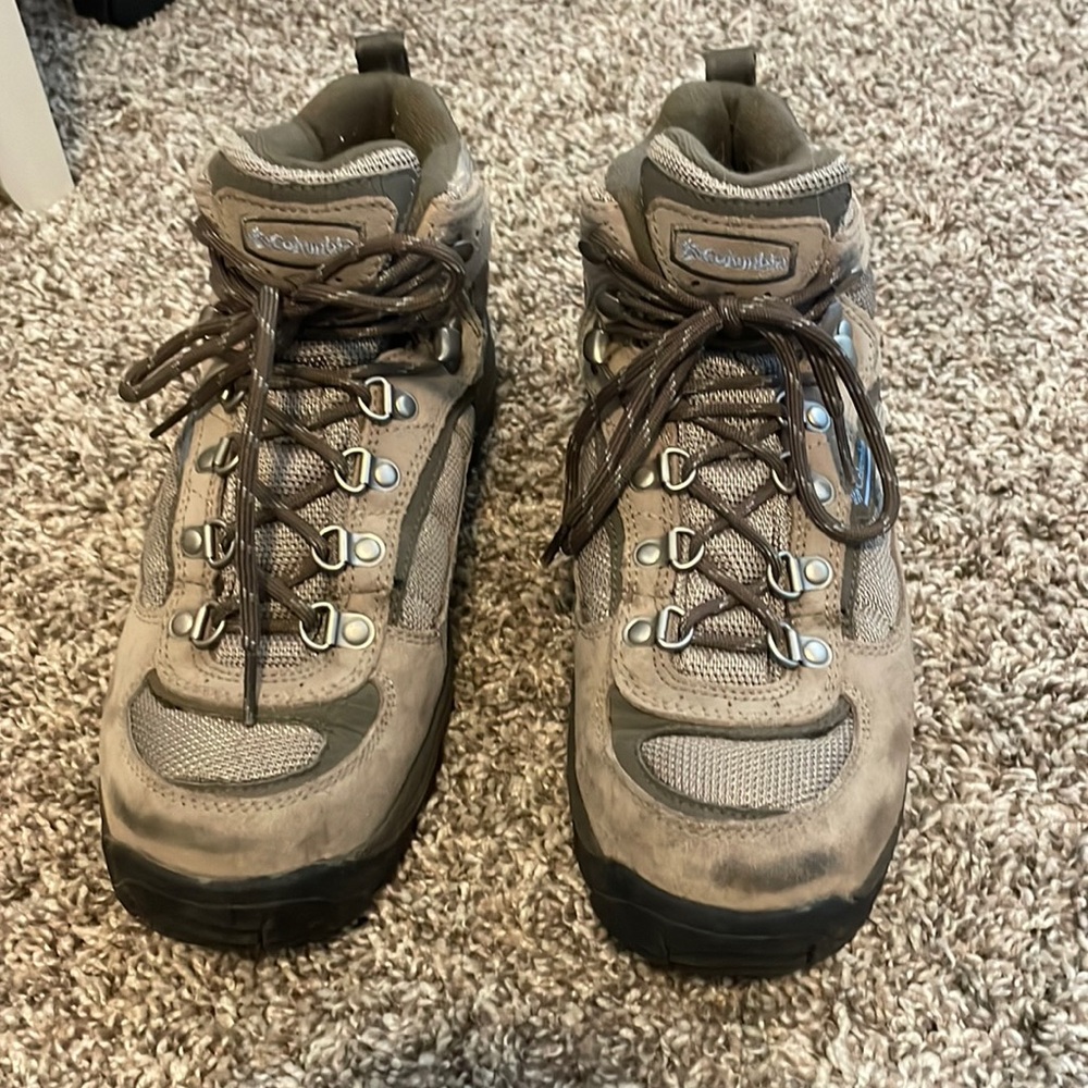 Columbia Hiking Boots